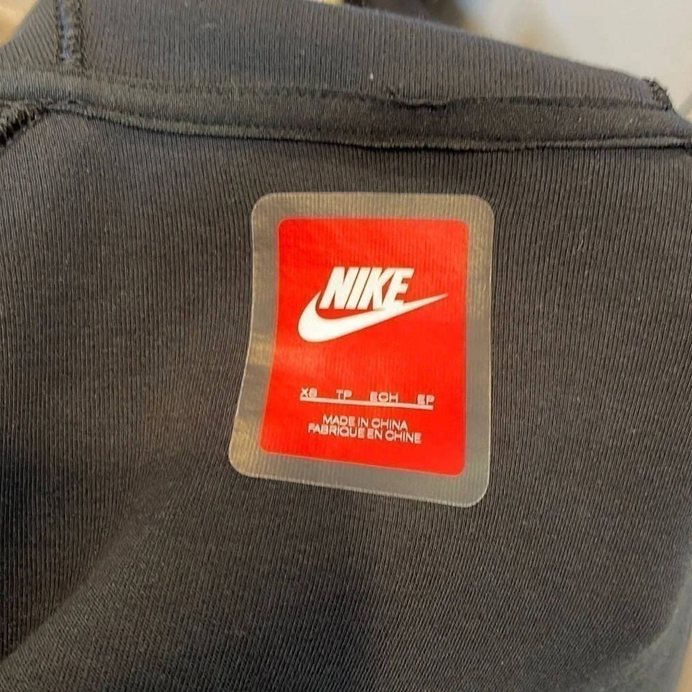 Nike Tech Fleece Hoodie Size XS